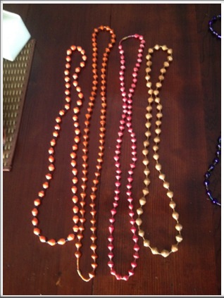 Medium Length Assorted 
Colour Bead Necklace
$15
